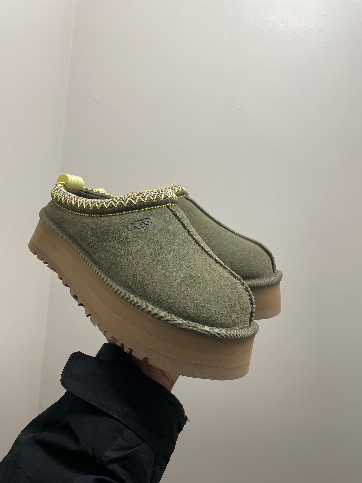 UGG Tazz "Burnt Olive"