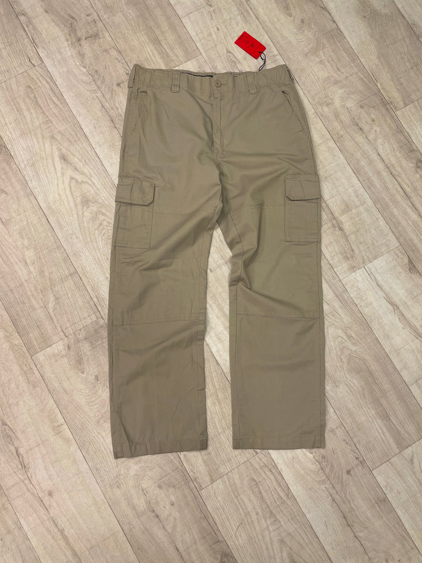 Tan Dickies cargo trousers