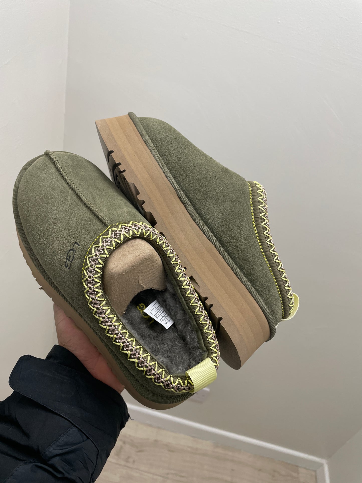 UGG Tazz "Burnt Olive"