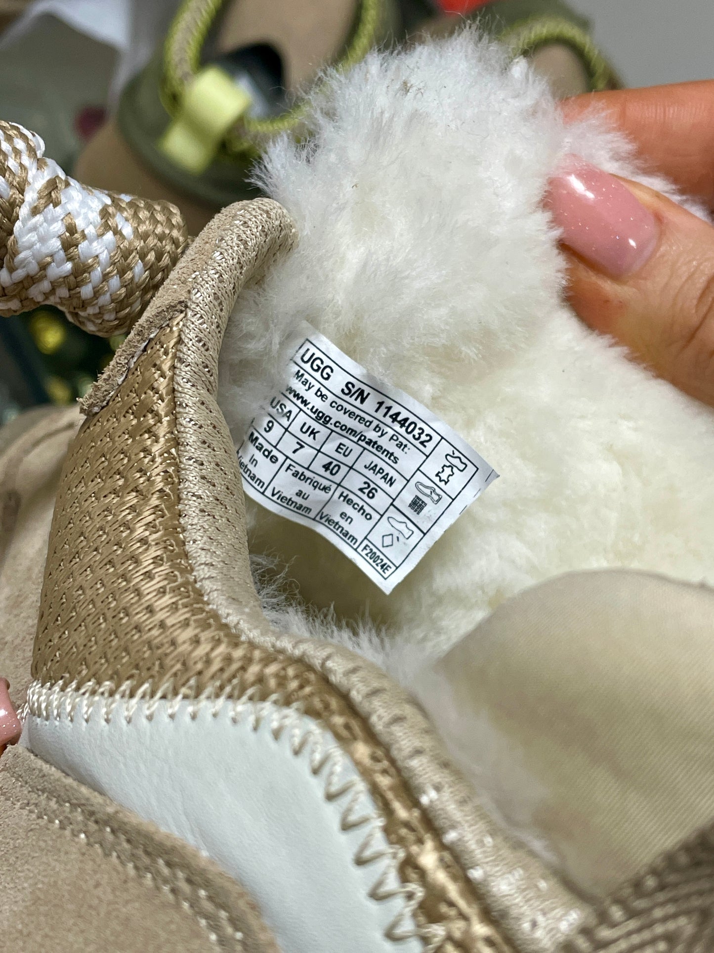 Ugg Lowmel "Sand"