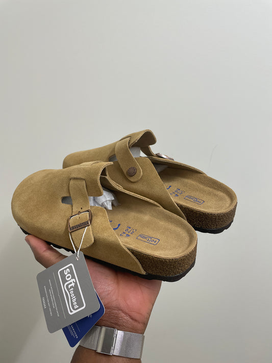 Latte Cream suede Birkenstock Boston clogs