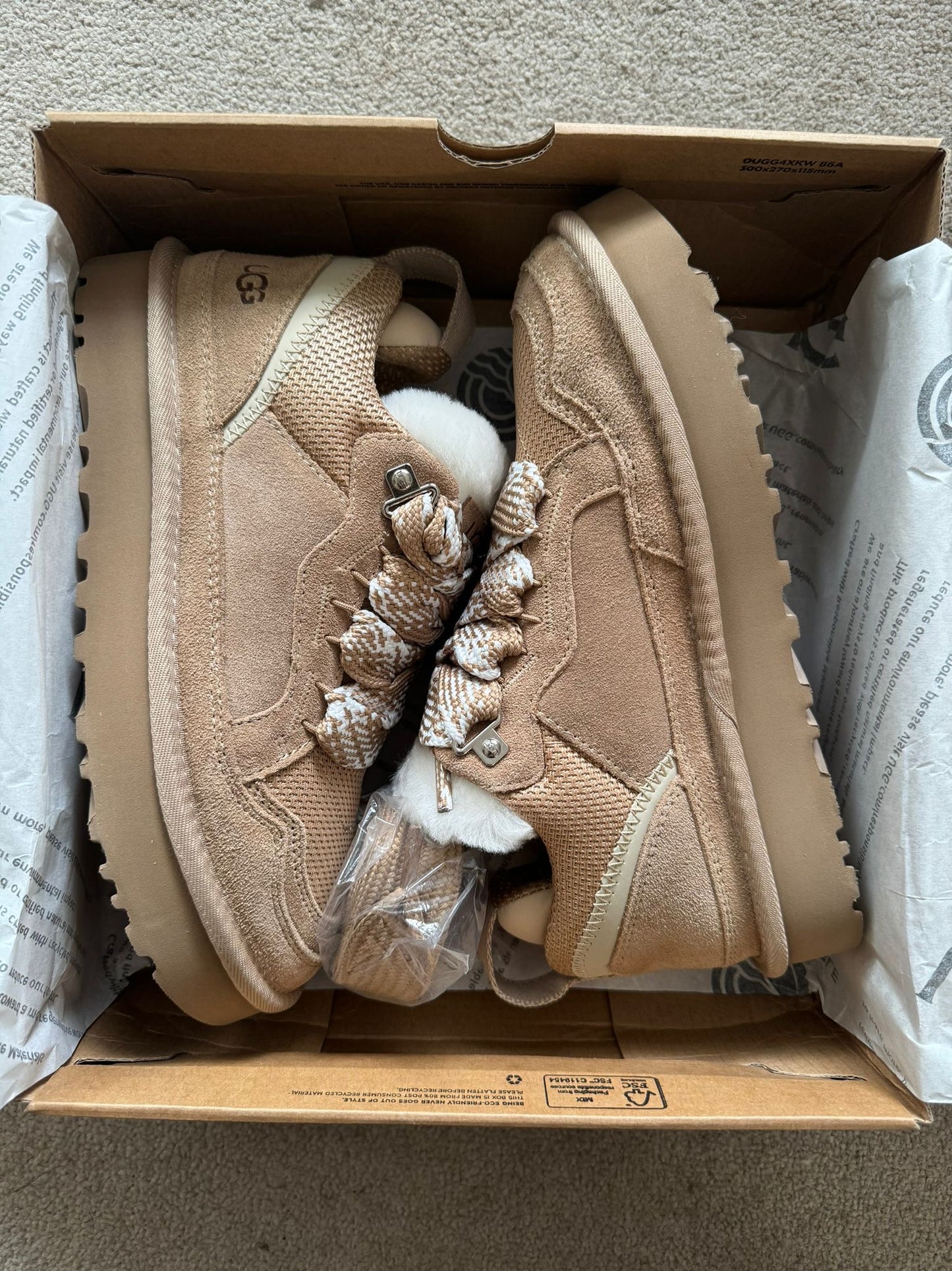 Ugg Lowmel "Sand"