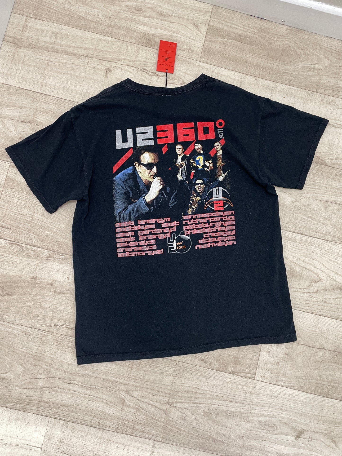 Black U2 360 Tour T-shirt